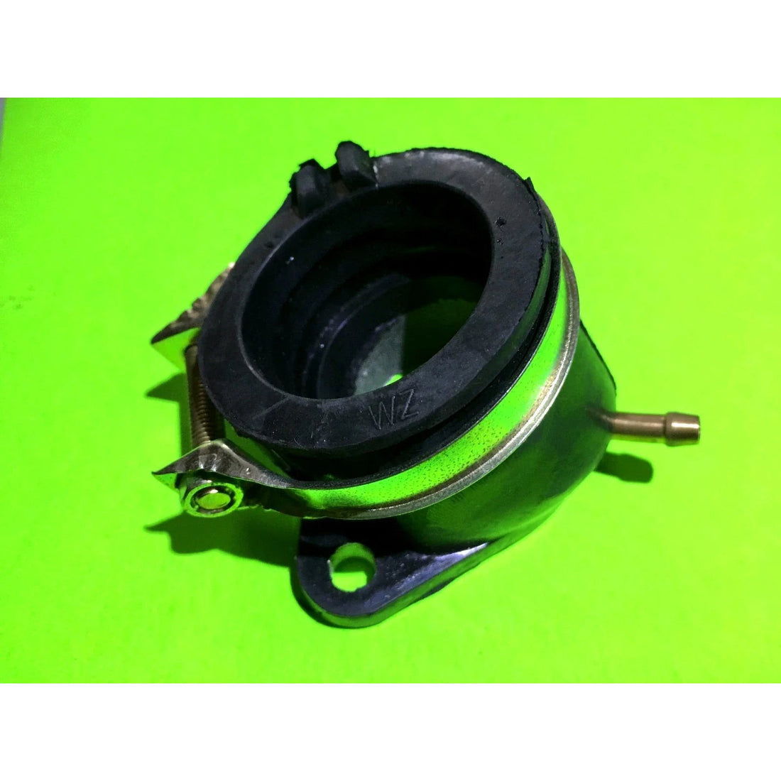 Carburetor Intake Manifold Roketa MC-54 MC-13 MC-68A-250 250CC Touring Scooter
