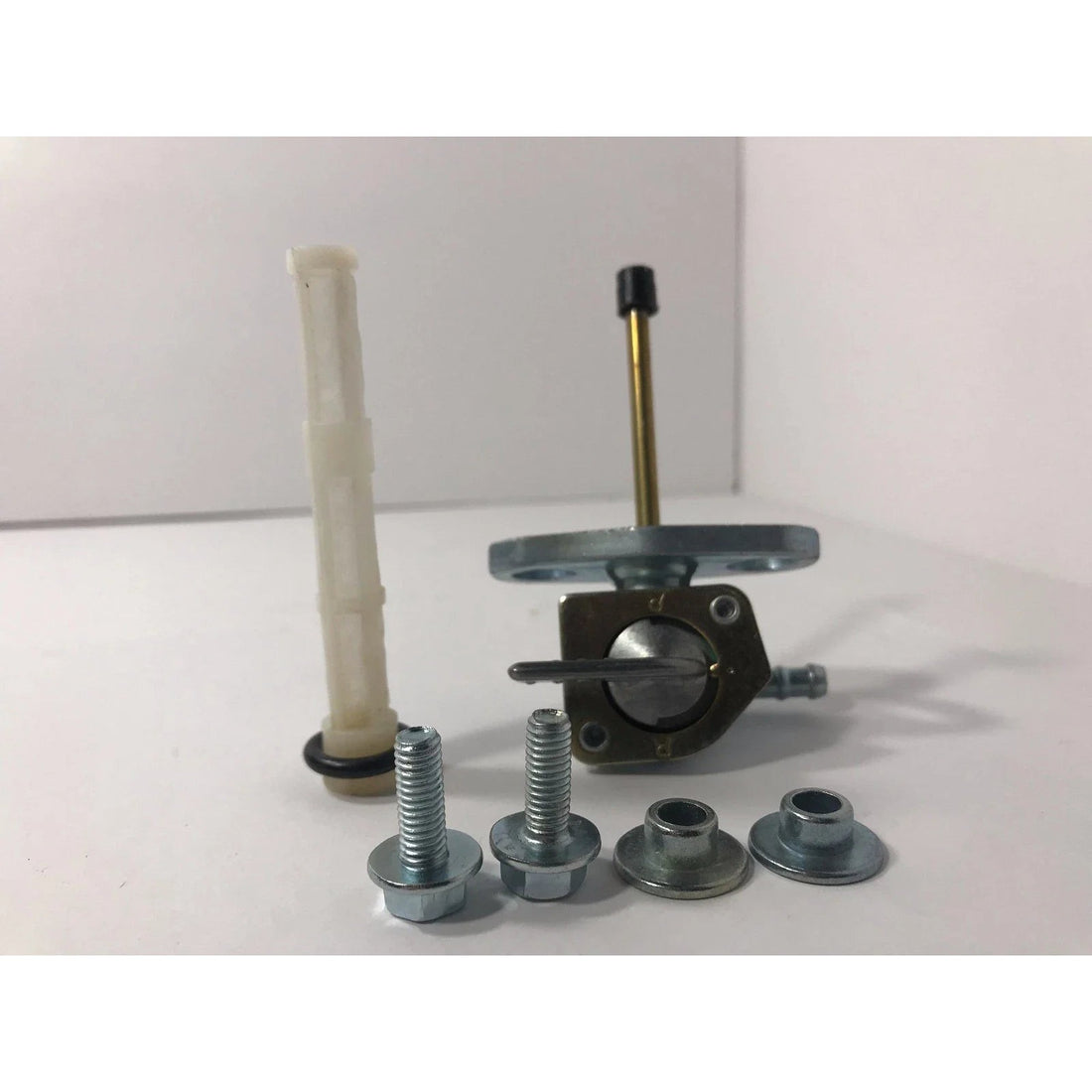 Fuel Petcock Valve for Honda CRF150F 04 05 06 07