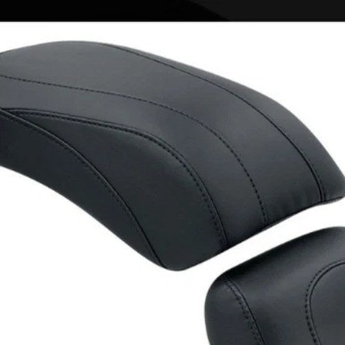 Mustang 76173 Tripper Rear Seat Harley-Davidson Softail Standard Rear Tire 00-15