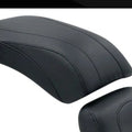 Mustang 76173 Tripper Rear Seat Harley-Davidson Softail Standard Rear Tire 00-15
