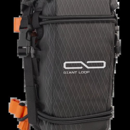 Giant Loop Fender and Number Plate Bag 3.5L Black for Powersports
